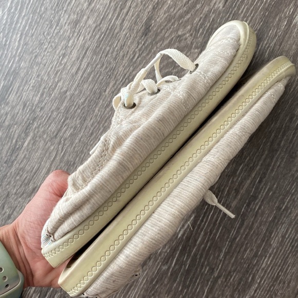 Beige heather flat sneaker shoes - Picture 12 of 17